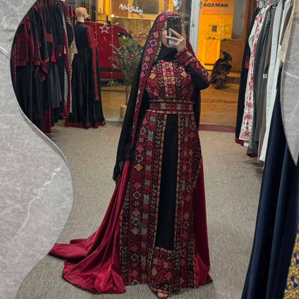 Palestinian dress