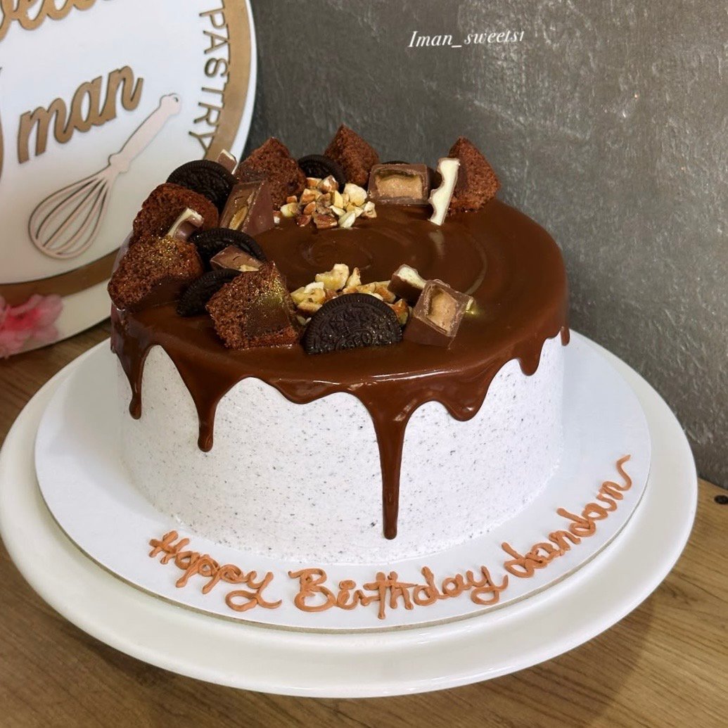 Cake 10,12 person extra chocolate