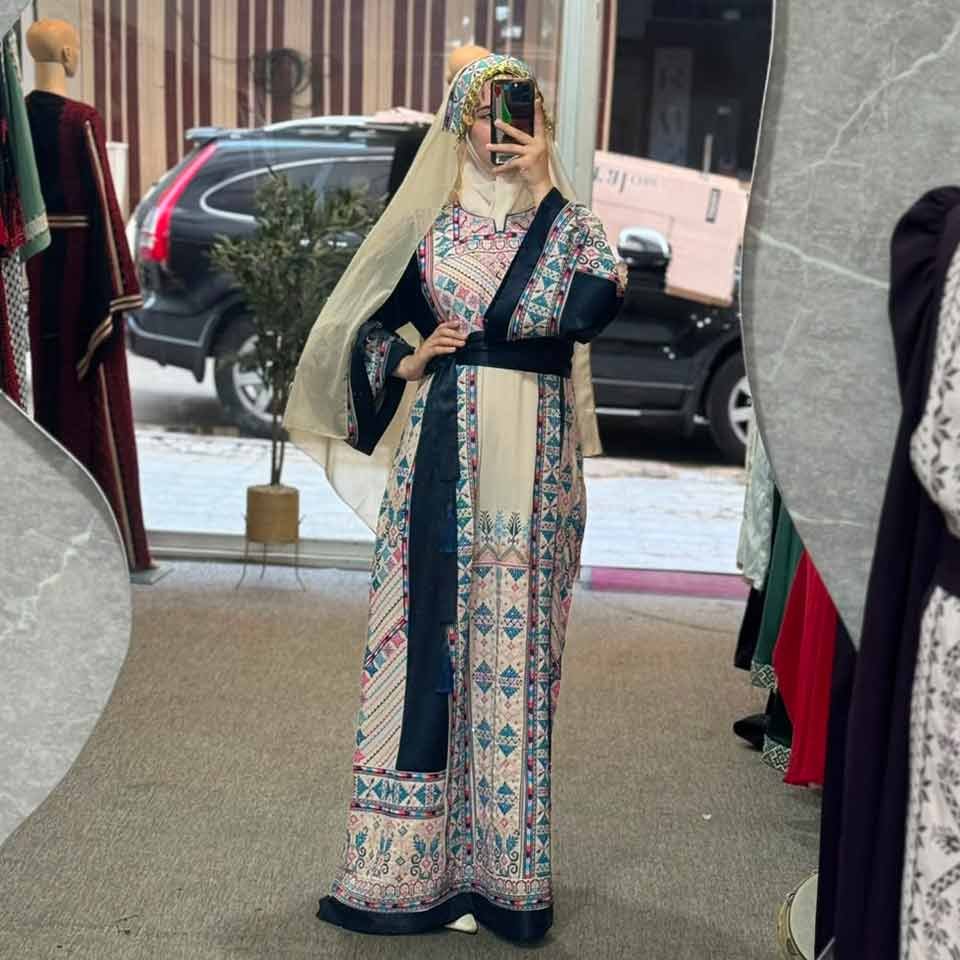 Palestinian dress