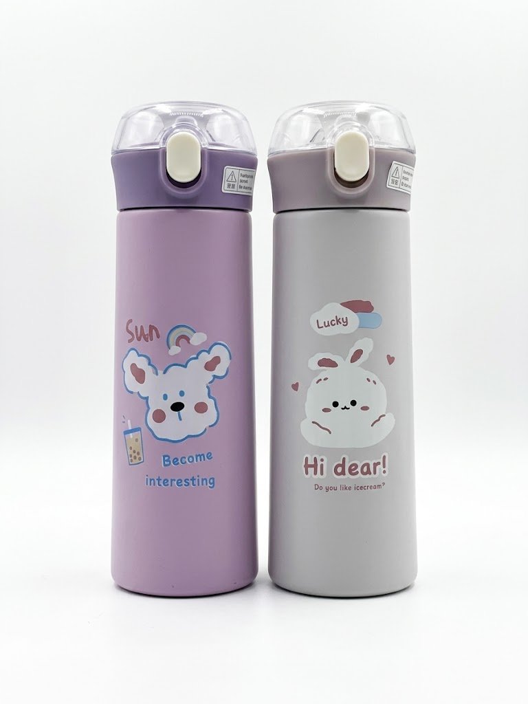 Stainless steel water bottle